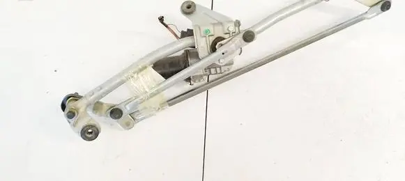 Audi TT TTS RS Mk3 8S Front wiper linkage and motor 8S2955023B