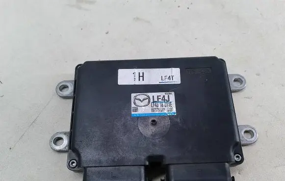 Mazda 6 Engine control unit/module ECU LF4J18881E