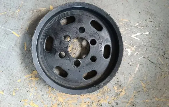 Ford Galaxy Power steering pump pulley 038145255B
