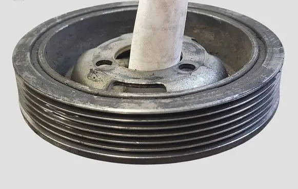 Citroen C5 Crankshaft pulley V763855101