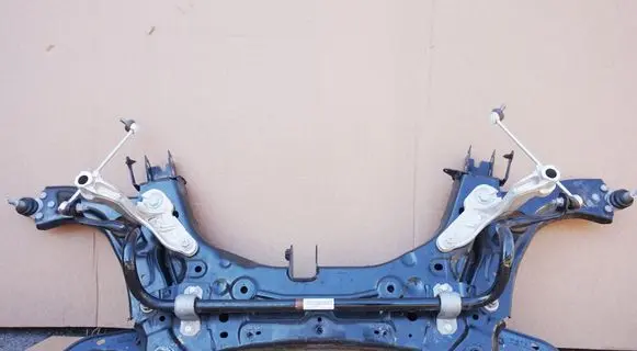 Renault Clio V Front axle beam 