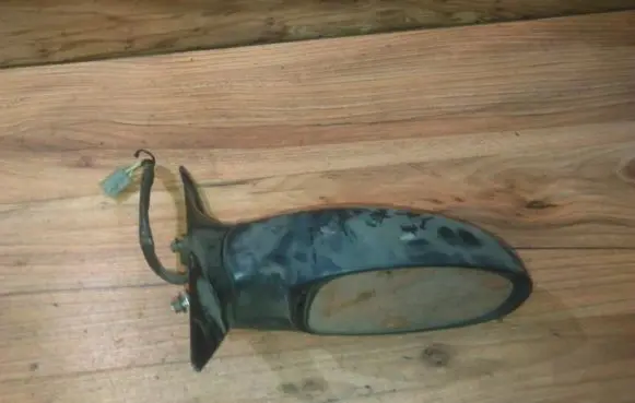 Chrysler Neon I Front door electric wing mirror