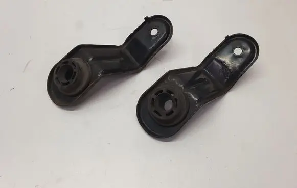 Opel Antara Radiator mount bracket