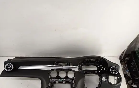 Mercedes-Benz GLC X253 C253 Dashboard A2536800187