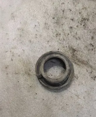 Audi A8 S8 D2 4D Coil spring/strut mount 