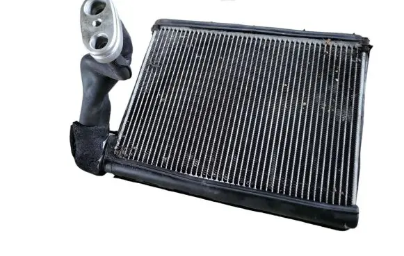 Audi A6 S6 C6 4F Air conditioning (A/C) radiator (interior) 