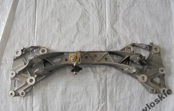 Alfa Romeo Giulietta Rear axle beam with reductor 