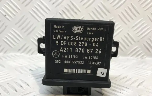 Mercedes-Benz CLS C219 Light module LCM A2118708726
