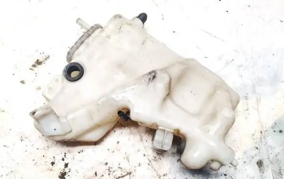 Windshield washer fluid reservoir/tank