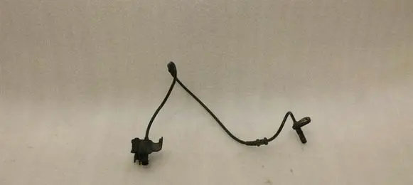 Mercedes-Benz E AMG W211 ABS brake wheel speed sensor A2115401817