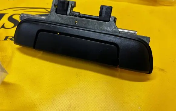 BMW 3 E36 Rear door exterior handle 51221960826 1960826