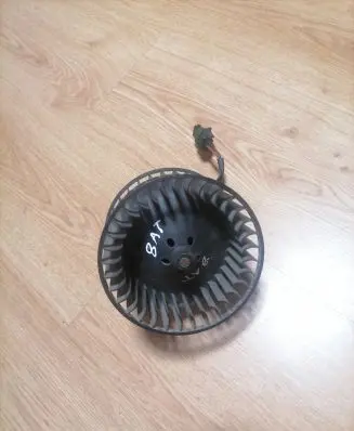 Renault Espace III Heater fan/blower 0130063507