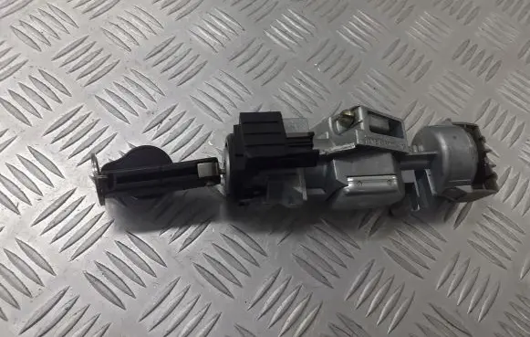 Ford Focus Ignition lock 3M51-2F880
