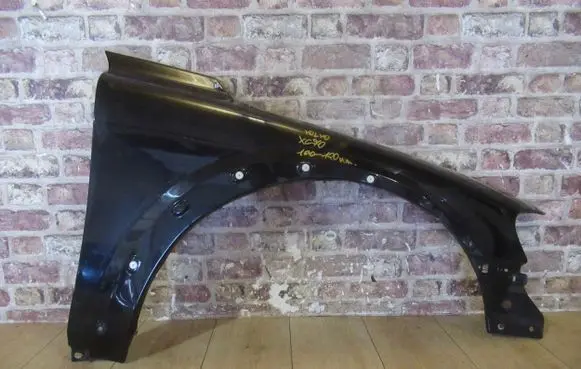 Volvo XC70 Fender