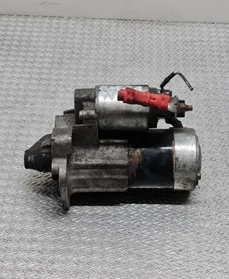 Renault Megane III Starter motor 8200584675B M000T87881