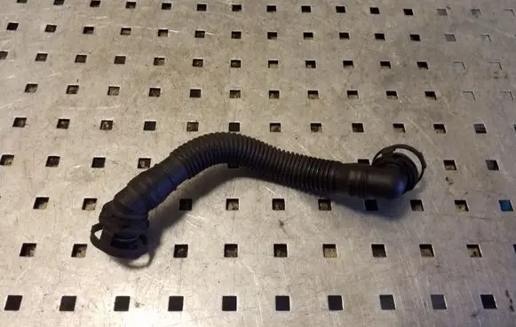 Volkswagen Sharan Breather/breather pipe/hose 03L103493AE