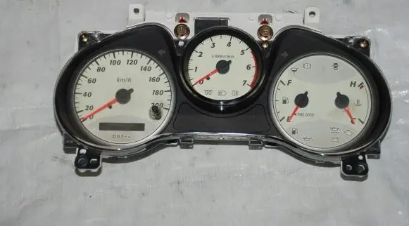 Toyota RAV 4 (XA20) Speedometer (instrument cluster)