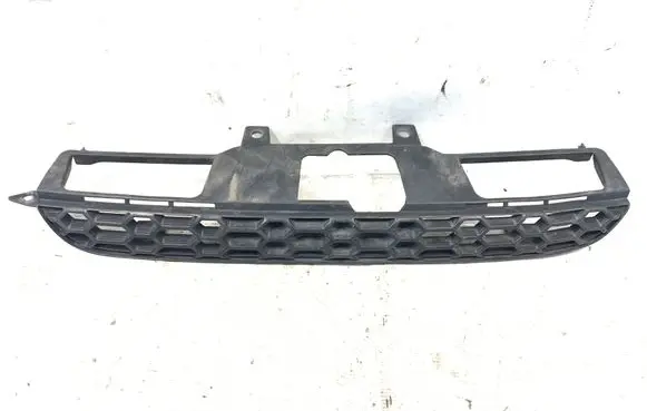Honda HR-V Front grill 71120S2HXJ000