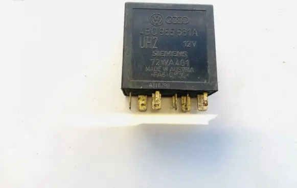 Volkswagen Golf IV Other relay 4b0955531a 72wa401