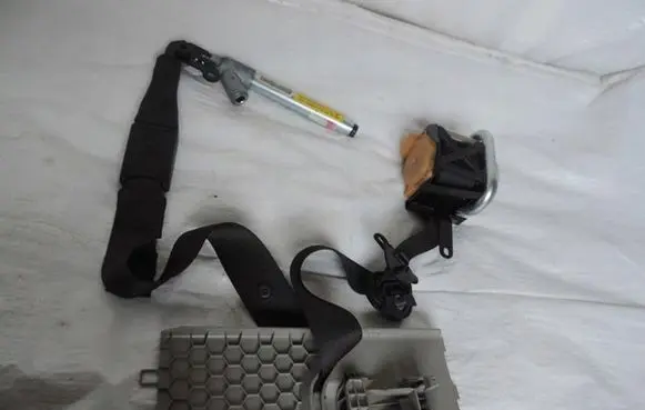 Opel Insignia A Front seatbelt