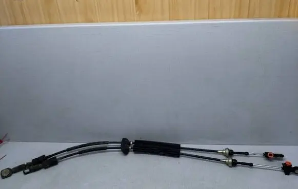 Mercedes-Benz A W168 Gear shift cable linkage A1683600073