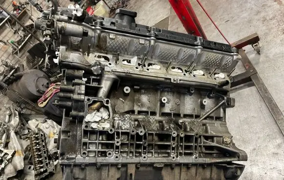 BMW 5 E39 Engine 206S4