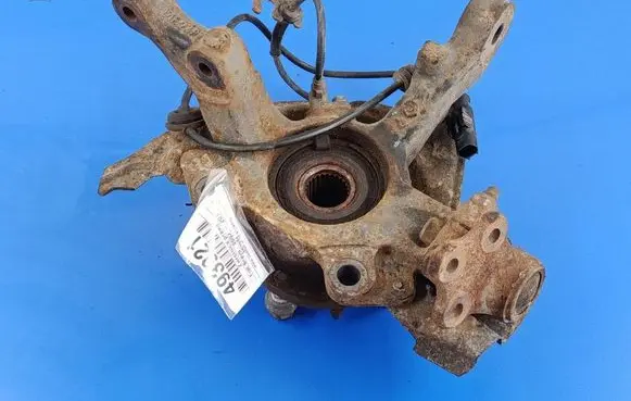 Fiat Bravo Front wheel hub spindle knuckle