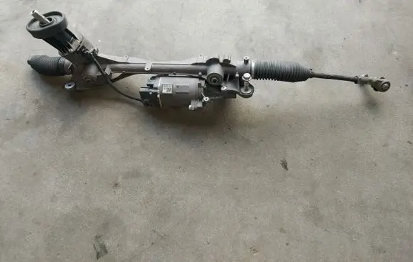 Audi Q3 F3 Steering rack 5QF909144B