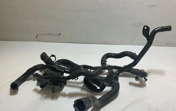 Volkswagen Transporter - Caravelle T6 Coolant pipe/hose 7LA121058B 7LA121096H 7LA121058A