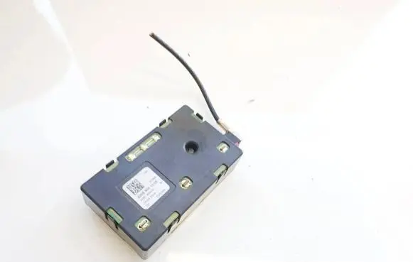 Mercedes-Benz C W205 Antenna control unit a2059051205