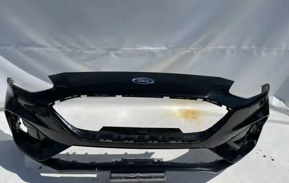 Ford Focus Front bumper JX7B-17757-S