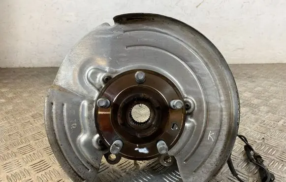 Land Rover Range Rover Evoque L538 Rear wheel hub 28A83409