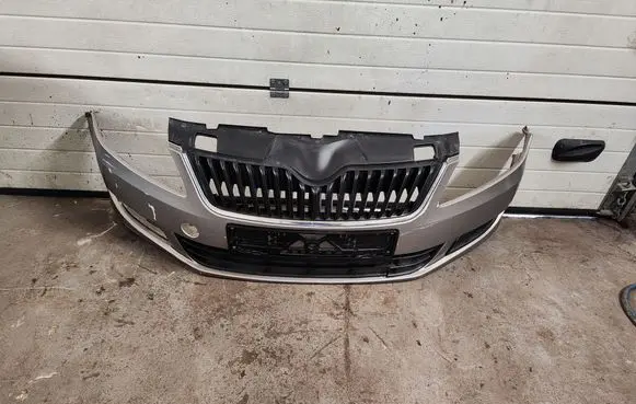 Skoda Roomster (5J) Front bumper