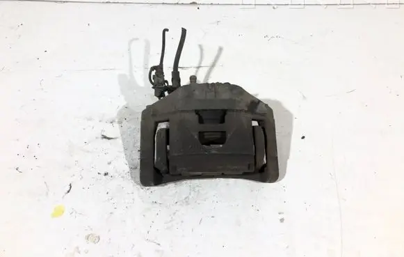 Audi A4 S4 B7 8E 8H Front brake caliper 973