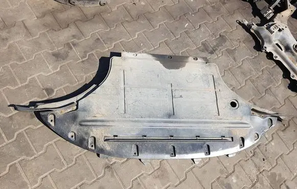 Audi Q5 SQ5 Engine splash shield/under tray