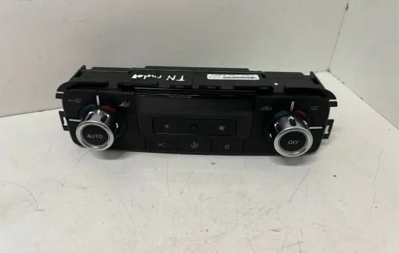 Volkswagen Touareg II Climate control unit 7P6907040AC