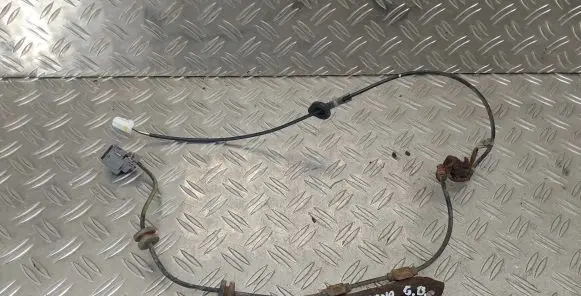 Toyota Verso Rear ABS sensor wiring 