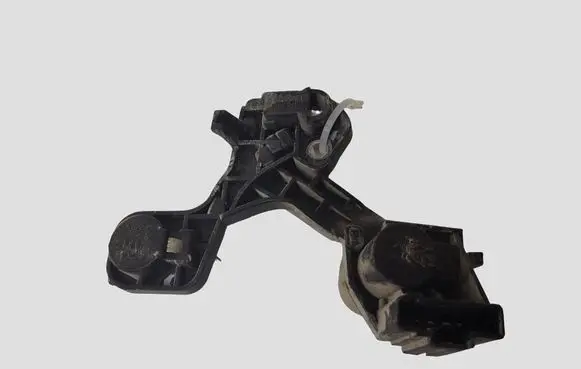 Citroen C5 Tail light bulb cover holder P8X8X13N005