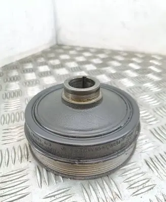 Mercedes-Benz S W221 Crankshaft pulley A2730300303 2730300303 A2720300803
