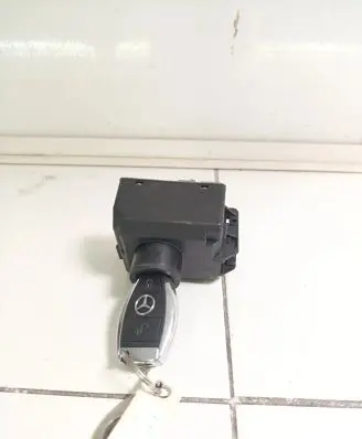 Mercedes-Benz B W246 W242 Ignition lock A2469059900