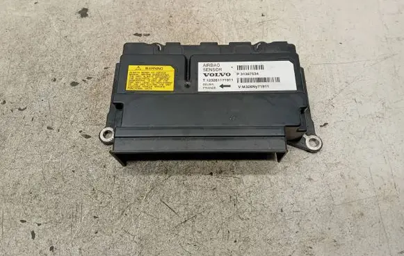 Volvo V40 Airbag control unit/module 31387534 VM326NV71911 T12326117191