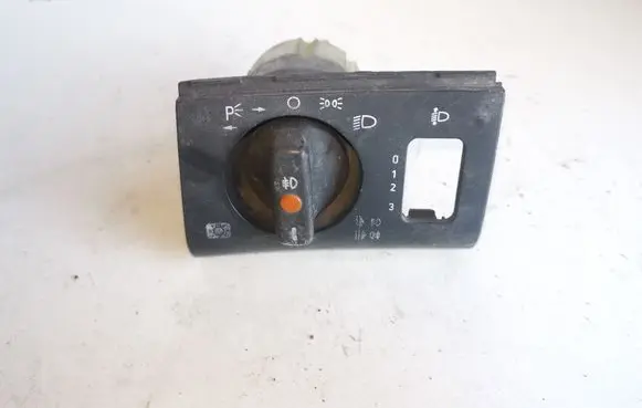 Mercedes-Benz C W202 Light switch 0005456204 2026890280