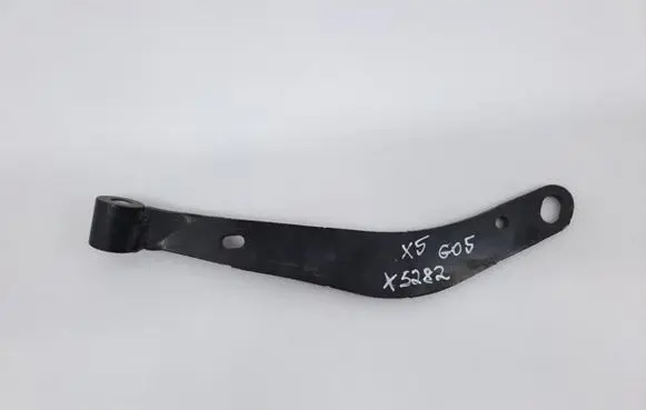 BMW X5 G05 Engine mount bracket 6885880