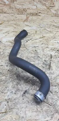 Mercedes-Benz E W211 Engine coolant pipe/hose A2115010782