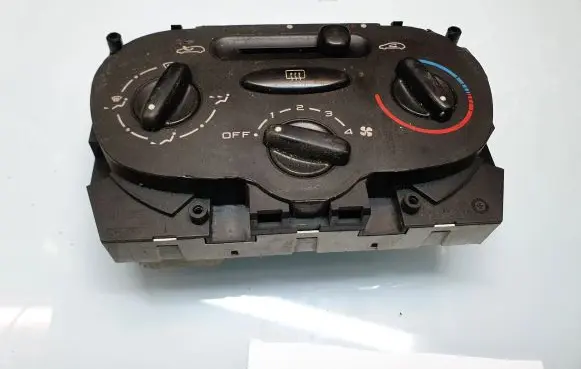 Peugeot 206 Climate control unit 1068901
