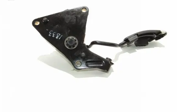 Nissan Qashqai+2 Accelerator throttle pedal