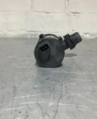 BMW 5 E60 E61 Electric auxiliary coolant/water pump 6988960 6116300 702078370