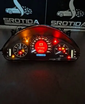 Mercedes-Benz E W211 Speedometer (instrument cluster) A2115405511