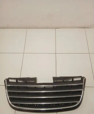 Chrysler Grand Voyager V Front grill 05113127AA 05113228AA