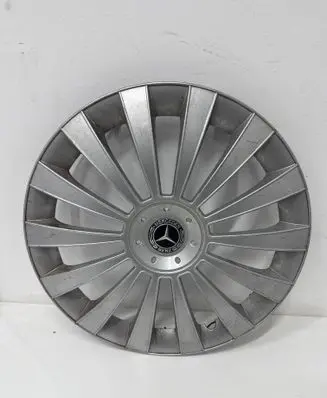Mercedes-Benz C W203 R16 wheel hub/cap/trim 